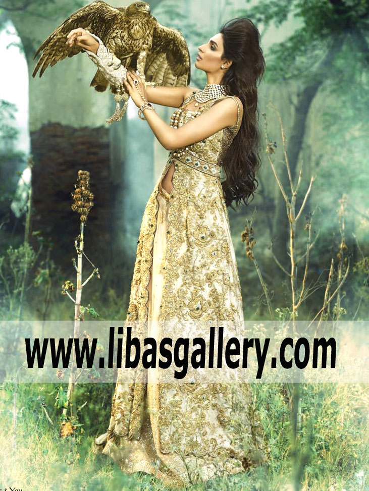 Charming White Clover Wedding Gown